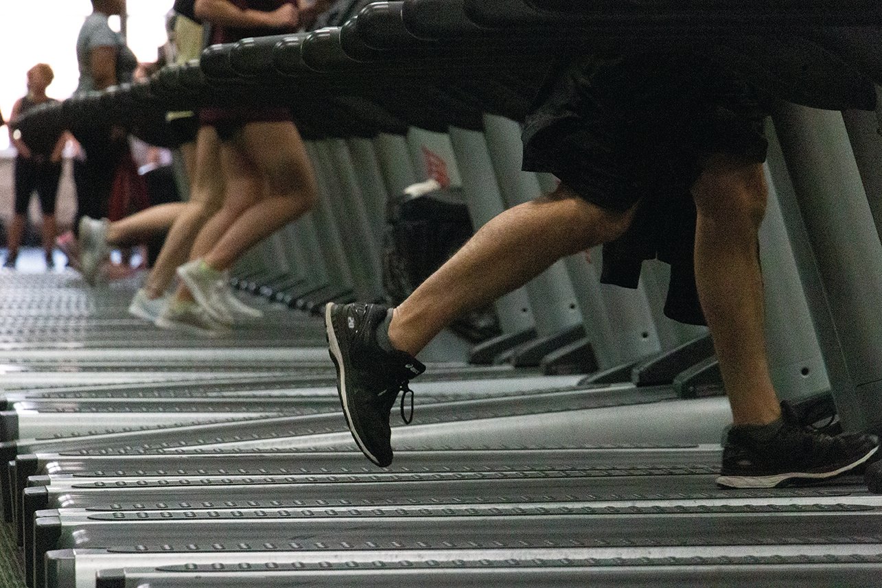 Running_on_treadmill
